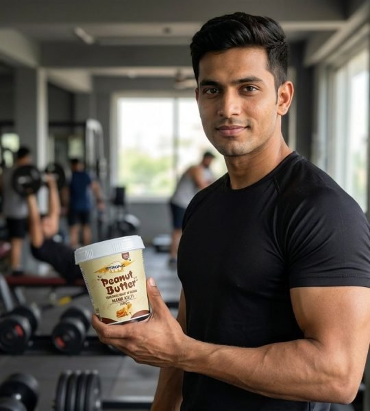 Man_holding_peanut_202604140318